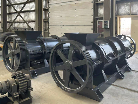 Chicken manure pellet machine (1).jpg