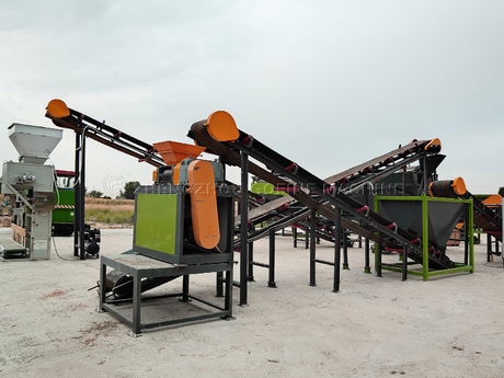 Organic Compound Fertilizer Granulating Machine (1).jpg